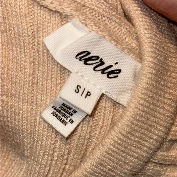 Aerie NWOT Women's Cropped Reversible Off-Shoulder Ribbed Sweater Tan small - Picture 6 of 7